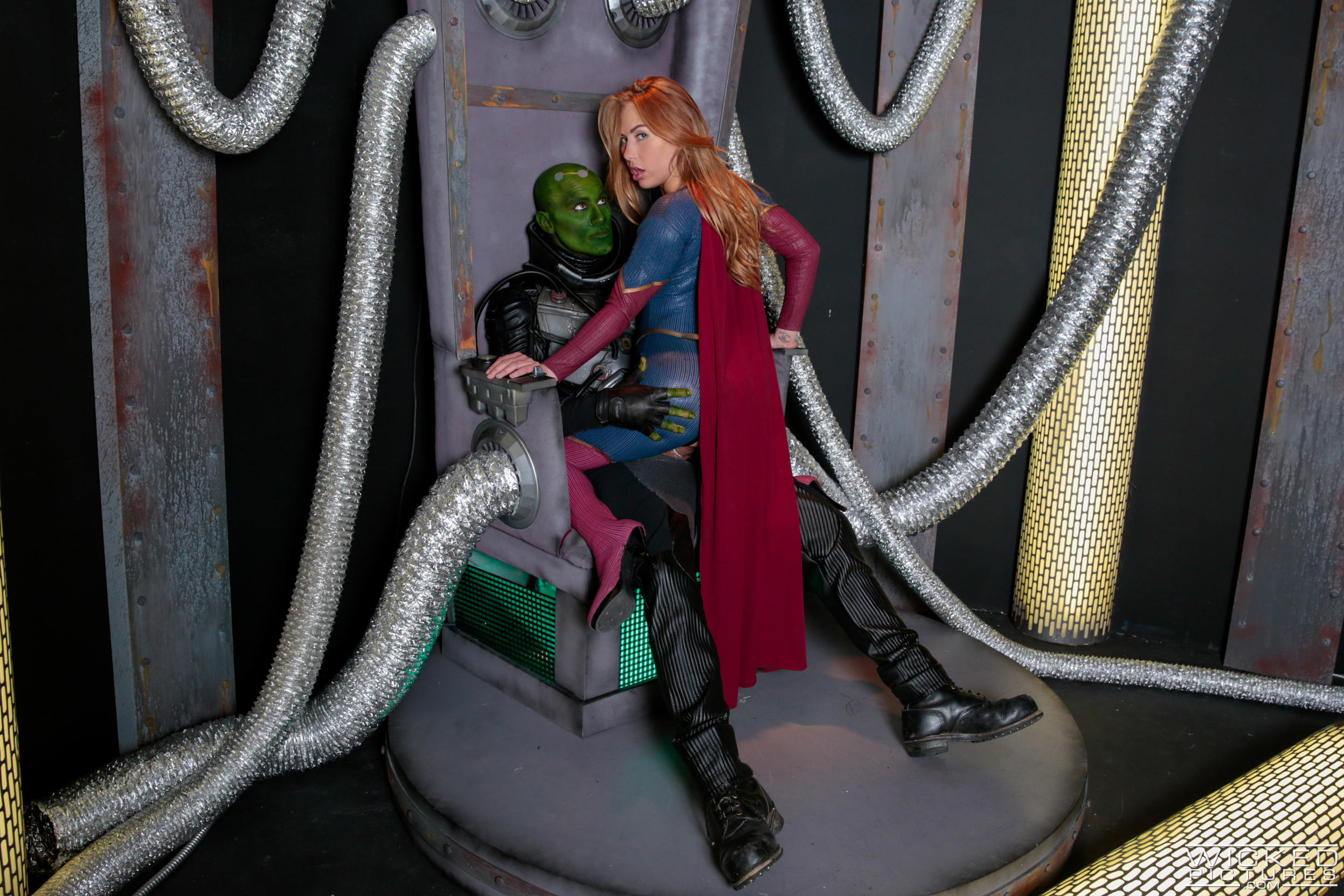 Wicked 'Supergirl XXX: An Axel Braun Parody Scene 1' starring Carter Cruise (Photo 30)